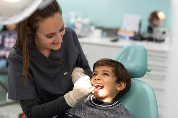 Best Emergency Dental Care for Broken or Chipped Teeth in Palm Desert, CA